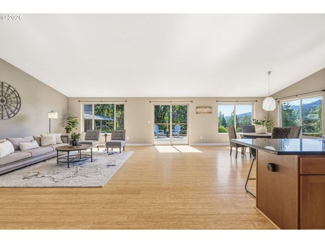 2329 Ne 380TH Ave, Washougal, WA 98671