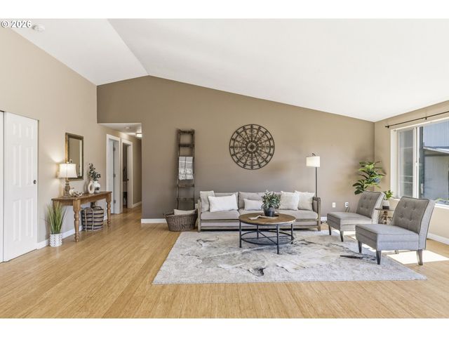 2329 Ne 380TH Ave, Washougal, WA 98671