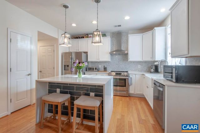 1048 SW 5TH ST, Charlottesville, VA 22902