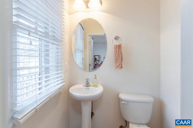 1048 SW 5TH ST, Charlottesville, VA 22902