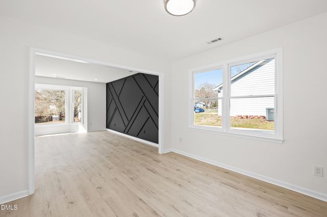 5409 Hadrian Drive, Durham, NC 27703