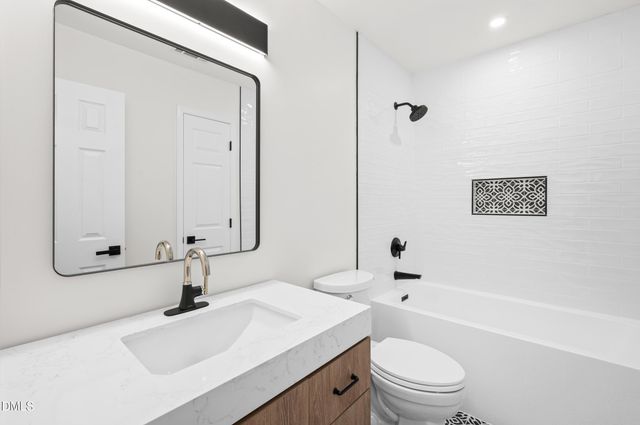 5409 Hadrian Drive, Durham, NC 27703