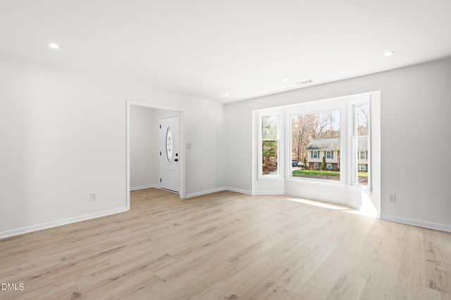 5409 Hadrian Drive, Durham, NC 27703