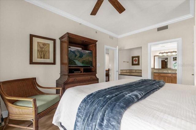 7697 HERITAGE CROSSING WAY 101, Reunion, FL 34747