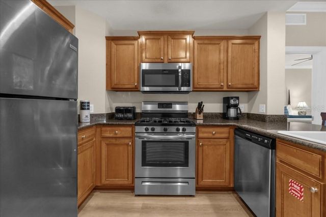 7697 HERITAGE CROSSING WAY 101, Reunion, FL 34747