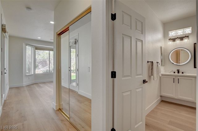 4379 Bella Cascada Street, Las Vegas, NV 89135