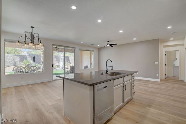 4379 Bella Cascada Street, Las Vegas, NV 89135