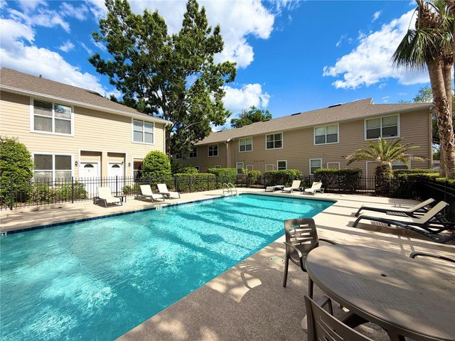 3575 SW 30TH WAY 121, Gainesville, FL 32608