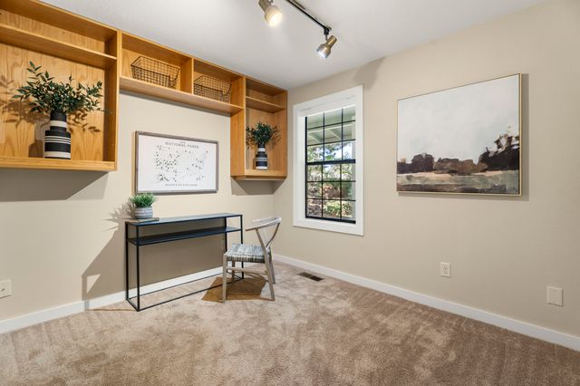 1602 NE 5th Street, Bend, OR 97701