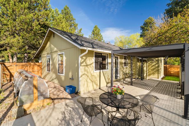 1602 NE 5th Street, Bend, OR 97701