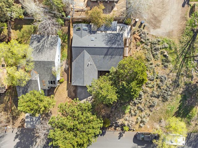 1602 NE 5th Street, Bend, OR 97701