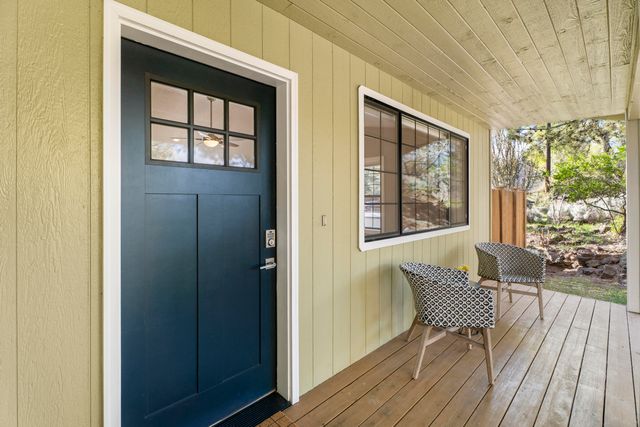 1602 NE 5th Street, Bend, OR 97701