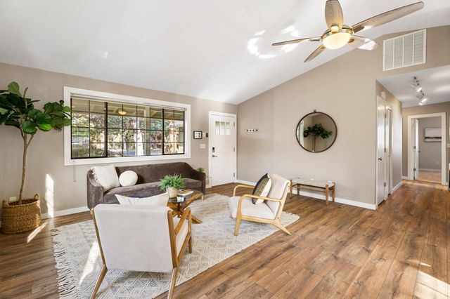 1602 NE 5th Street, Bend, OR 97701