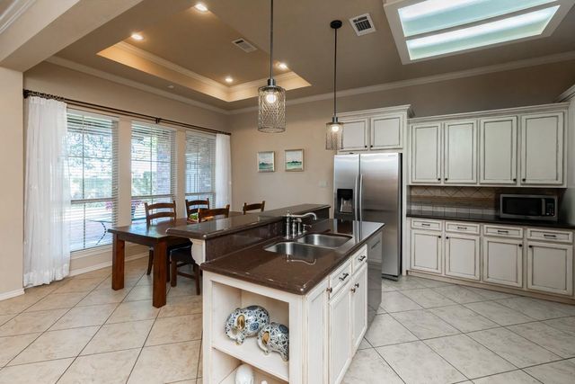 3699 Grayson Lane, Beaumont, TX 77713