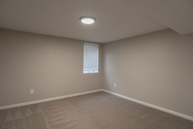 6418 Knoll Street N, Golden Valley, MN 55427