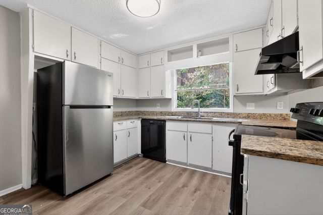 5007 Hickory Oak Court, Stone Mountain, GA 30088