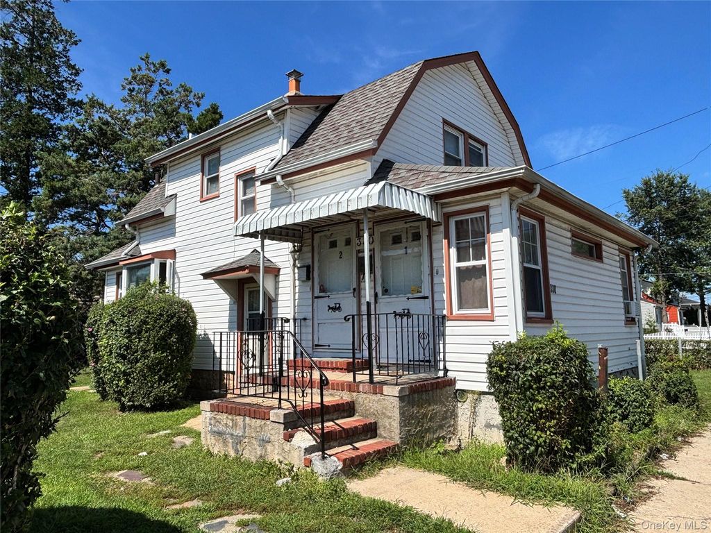 330 Baldwin Road, Hempstead, NY 11550 — exterior