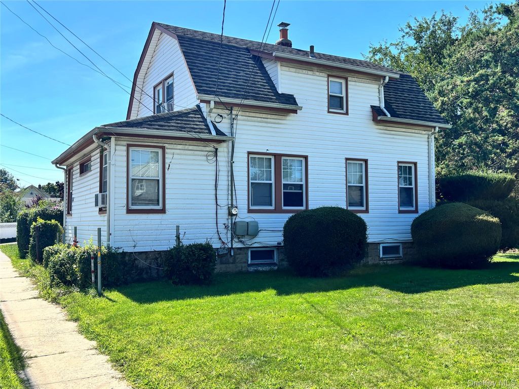 330 Baldwin Road, Hempstead, NY 11550 — photo 3