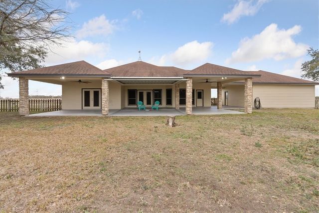 6720 Fm 1833, Robstown, TX 78380