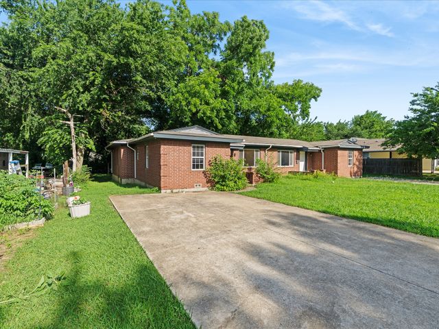 307 Depot Street, Whitesboro, TX 76273