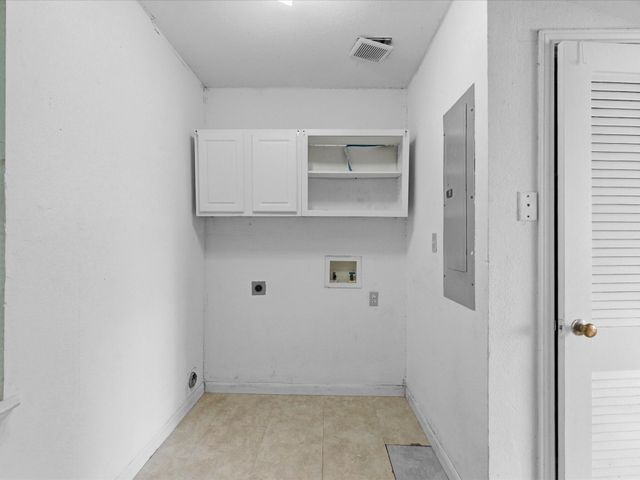 307 Depot Street, Whitesboro, TX 76273
