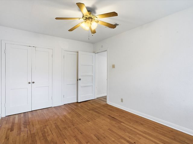 307 Depot Street, Whitesboro, TX 76273