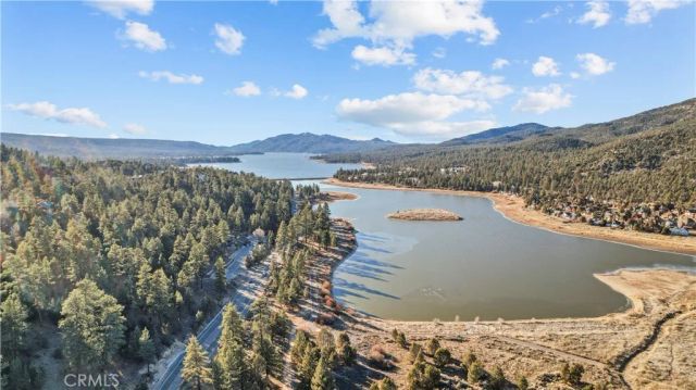 714 Paine, Big Bear Lake, CA 92315