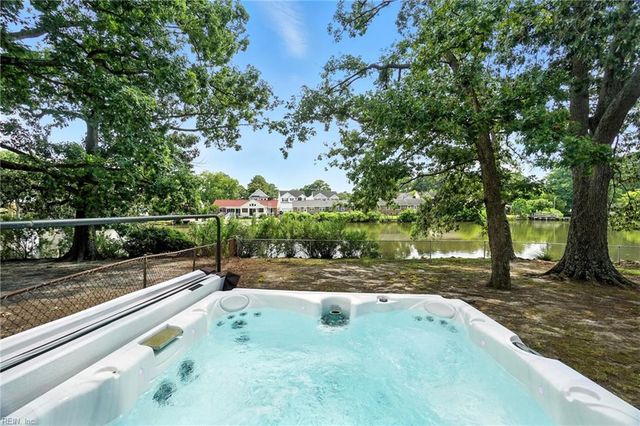 813 Fontaine AVE, Norfolk, VA 23502