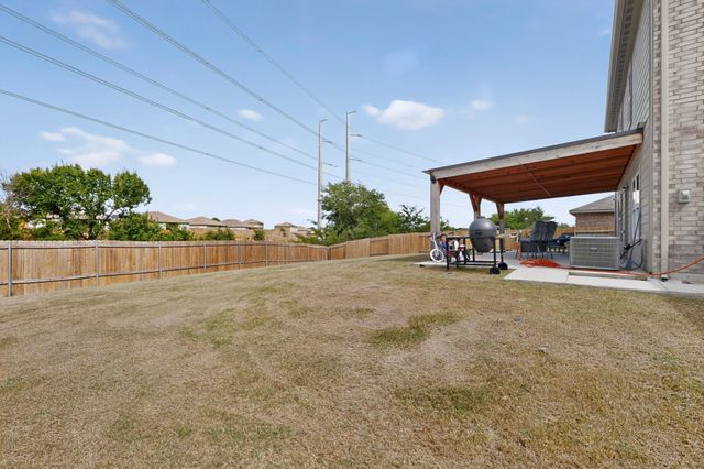 218 Banjo Trail, Newark, TX 76071