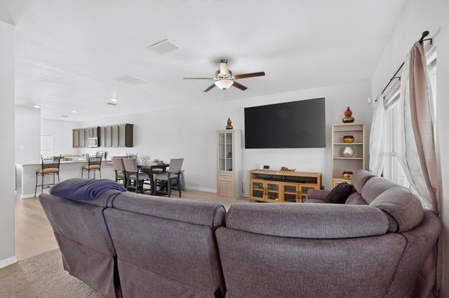 218 Banjo Trail, Newark, TX 76071