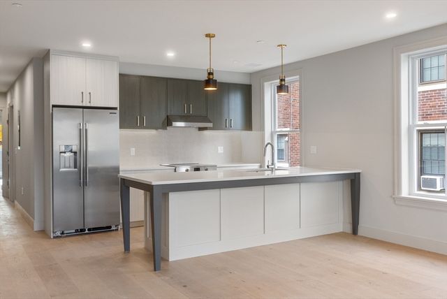 59 Spear St. 3, Quincy, MA 02169