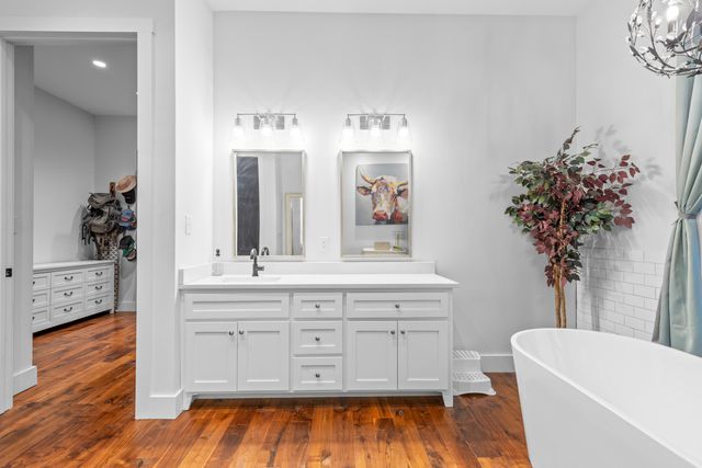 2070 River Bluffs Drive, Jasper, TN 37347