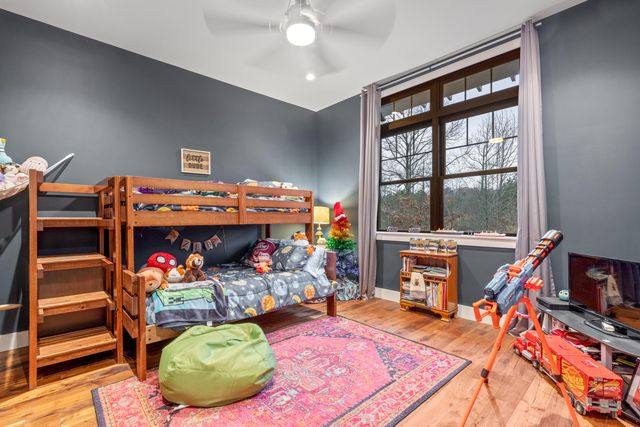 2070 River Bluffs Drive, Jasper, TN 37347