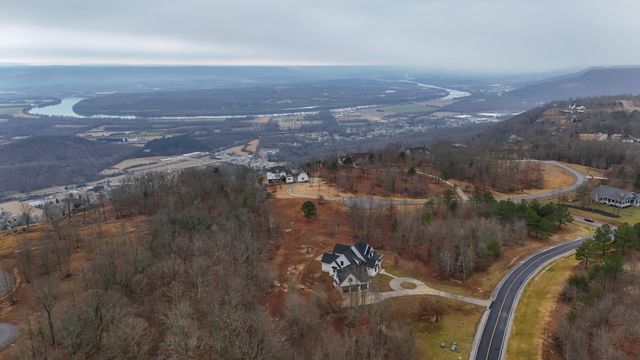 2070 River Bluffs Drive, Jasper, TN 37347