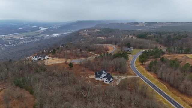 2070 River Bluffs Drive, Jasper, TN 37347