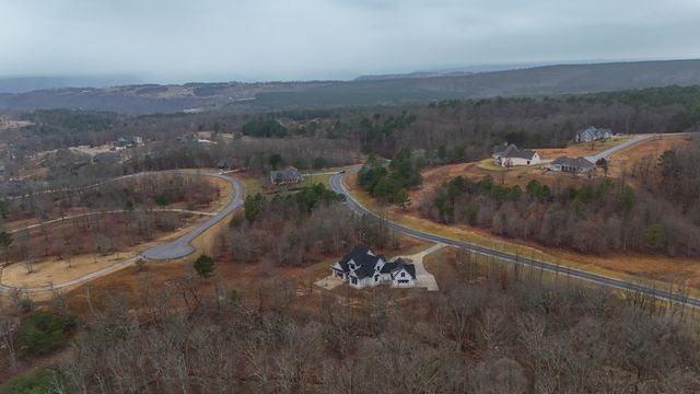 2070 River Bluffs Drive, Jasper, TN 37347