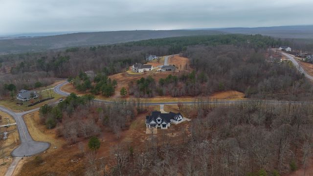 2070 River Bluffs Drive, Jasper, TN 37347