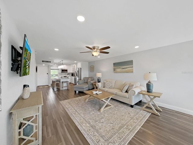 2620 COVE CAY DRIVE 403, Clearwater, FL 33760