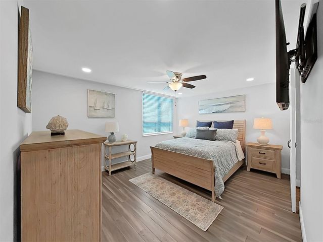 2620 COVE CAY DRIVE 403, Clearwater, FL 33760