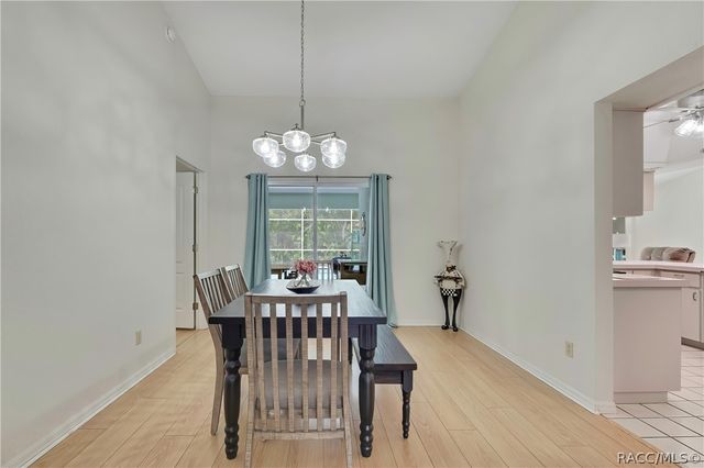 83 Oak Village Boulevard, Homosassa, FL 34446