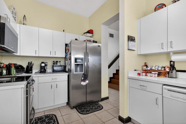 16266 SW 103rd Terrace, Miami, FL 33196