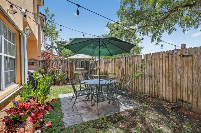 16266 SW 103rd Terrace, Miami, FL 33196