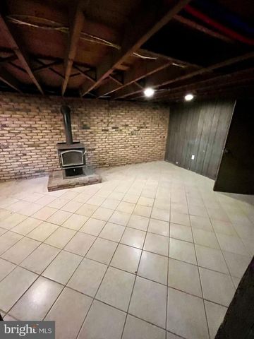 6280 MORGANTOWN RD, Morgantown, PA 19543