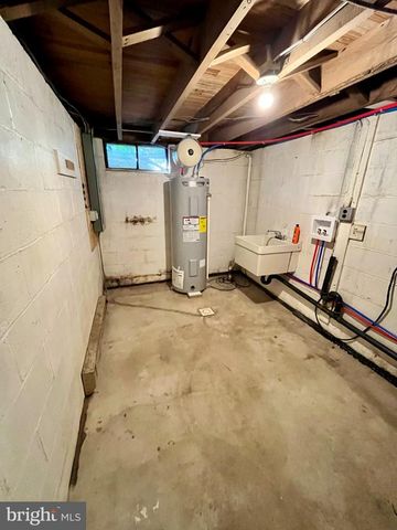 6280 MORGANTOWN RD, Morgantown, PA 19543