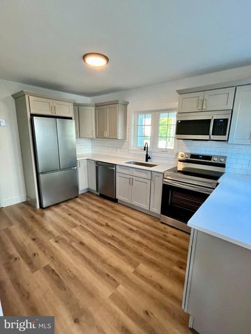 6280 MORGANTOWN RD, Morgantown, PA 19543