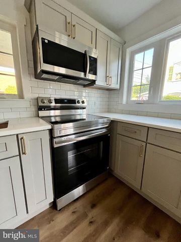 6280 MORGANTOWN RD, Morgantown, PA 19543