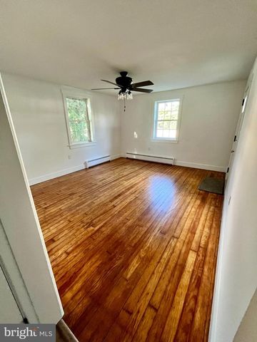 6280 MORGANTOWN RD, Morgantown, PA 19543