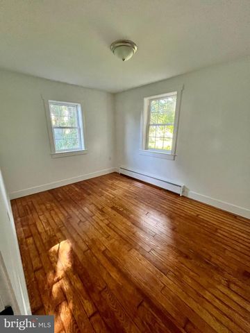 6280 MORGANTOWN RD, Morgantown, PA 19543