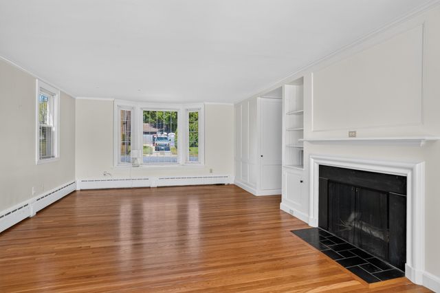 122 Maple Street, Norwood, MA 02062