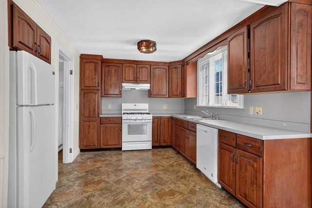 122 Maple Street, Norwood, MA 02062